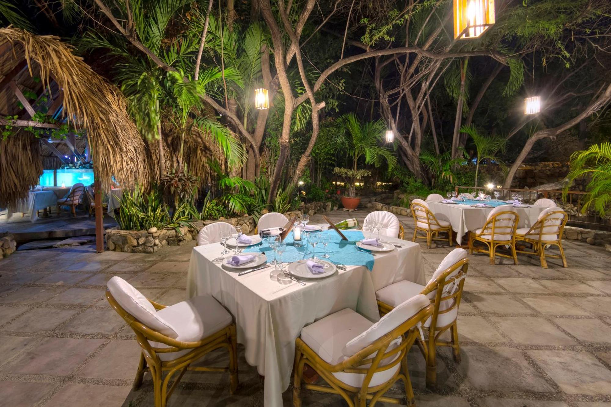 Irotama Resort Santa Marta (Magdalena) Exterior foto The restaurant at the resort
