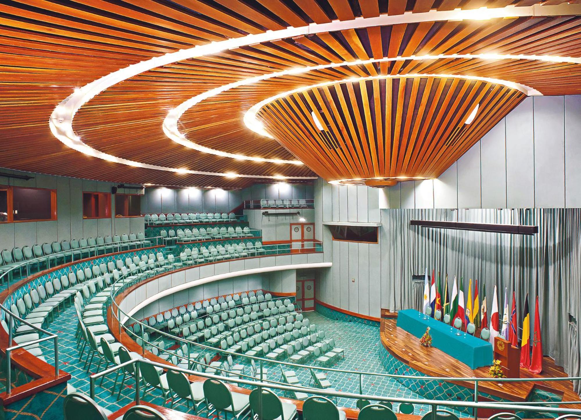 Irotama Resort Santa Marta (Magdalena) Exterior foto The conference hall of the university