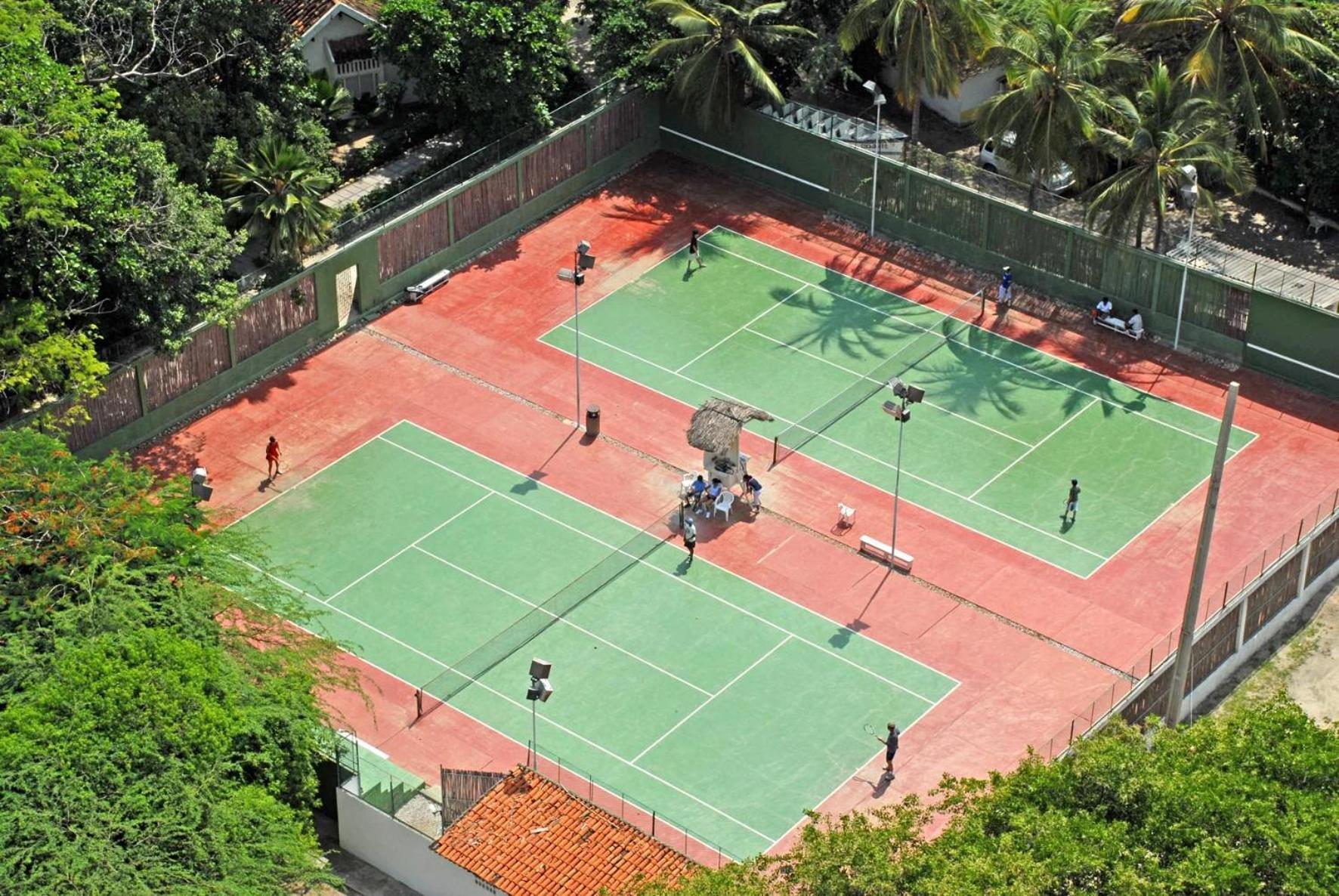 Irotama Resort Santa Marta (Magdalena) Exterior foto Tennis courts